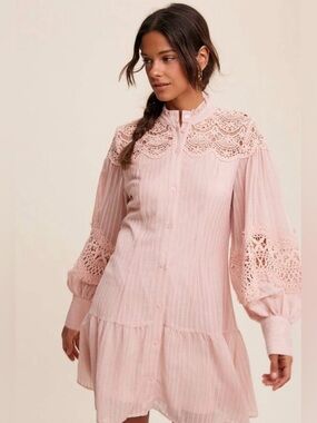 Listicle Dusty Pink Crochet-Lace Button Top